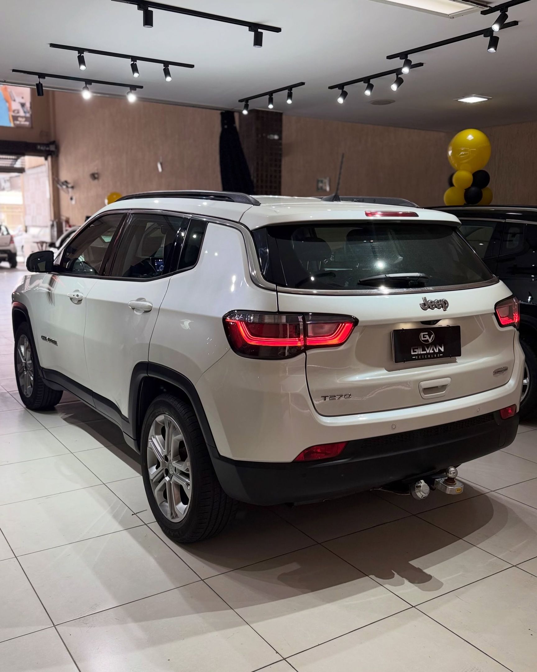 Jeep COMPASS 8