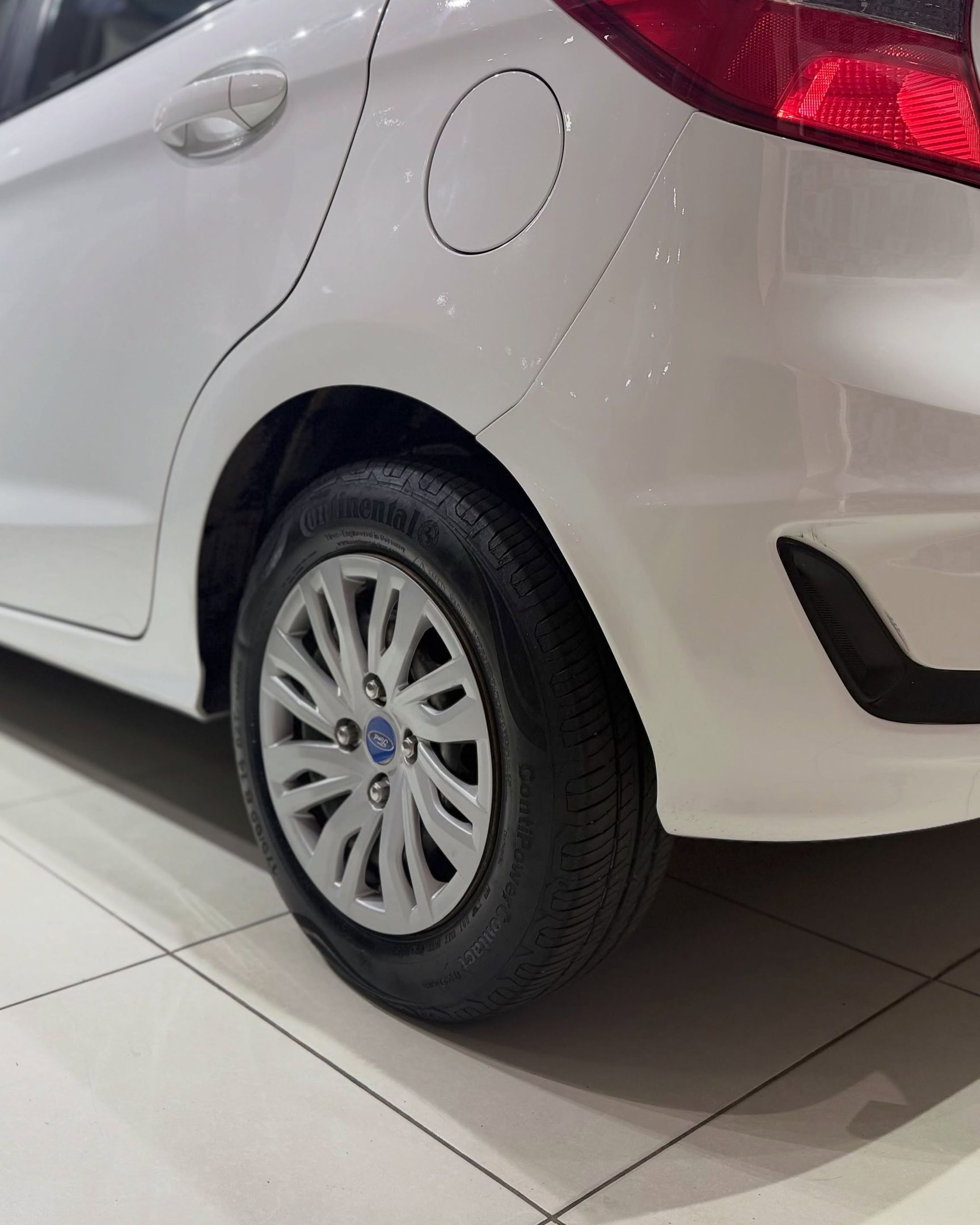 Ford Ka 10