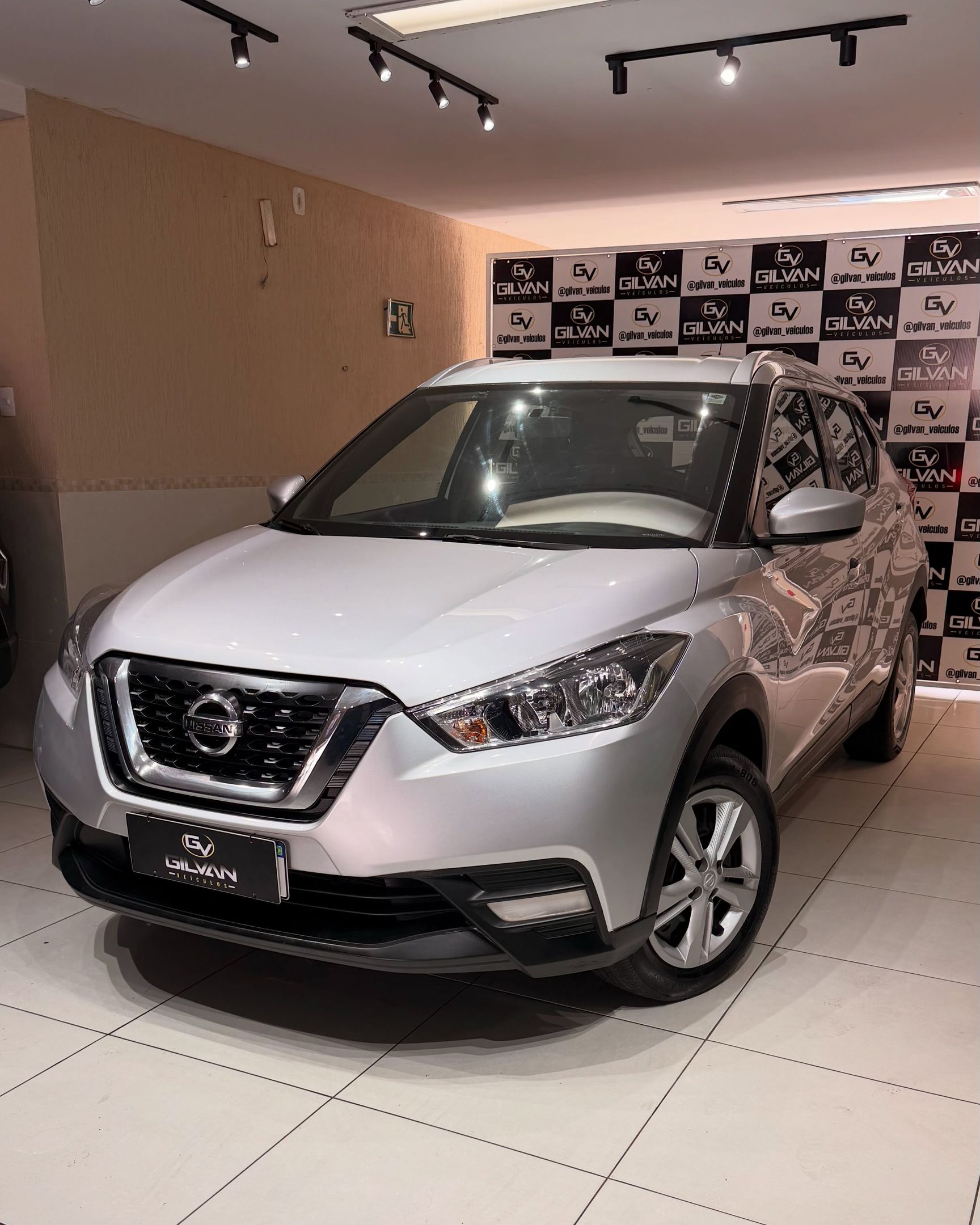 Nissan KICKS 3