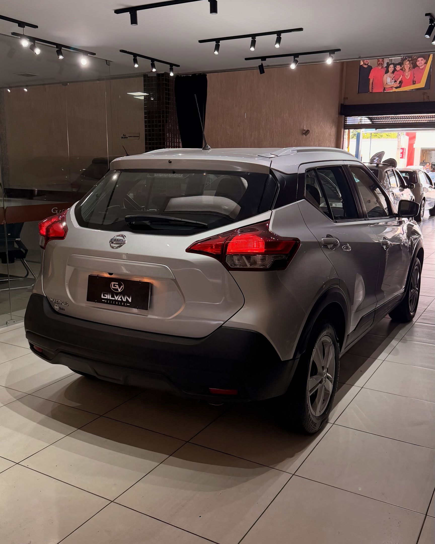 Nissan KICKS 7