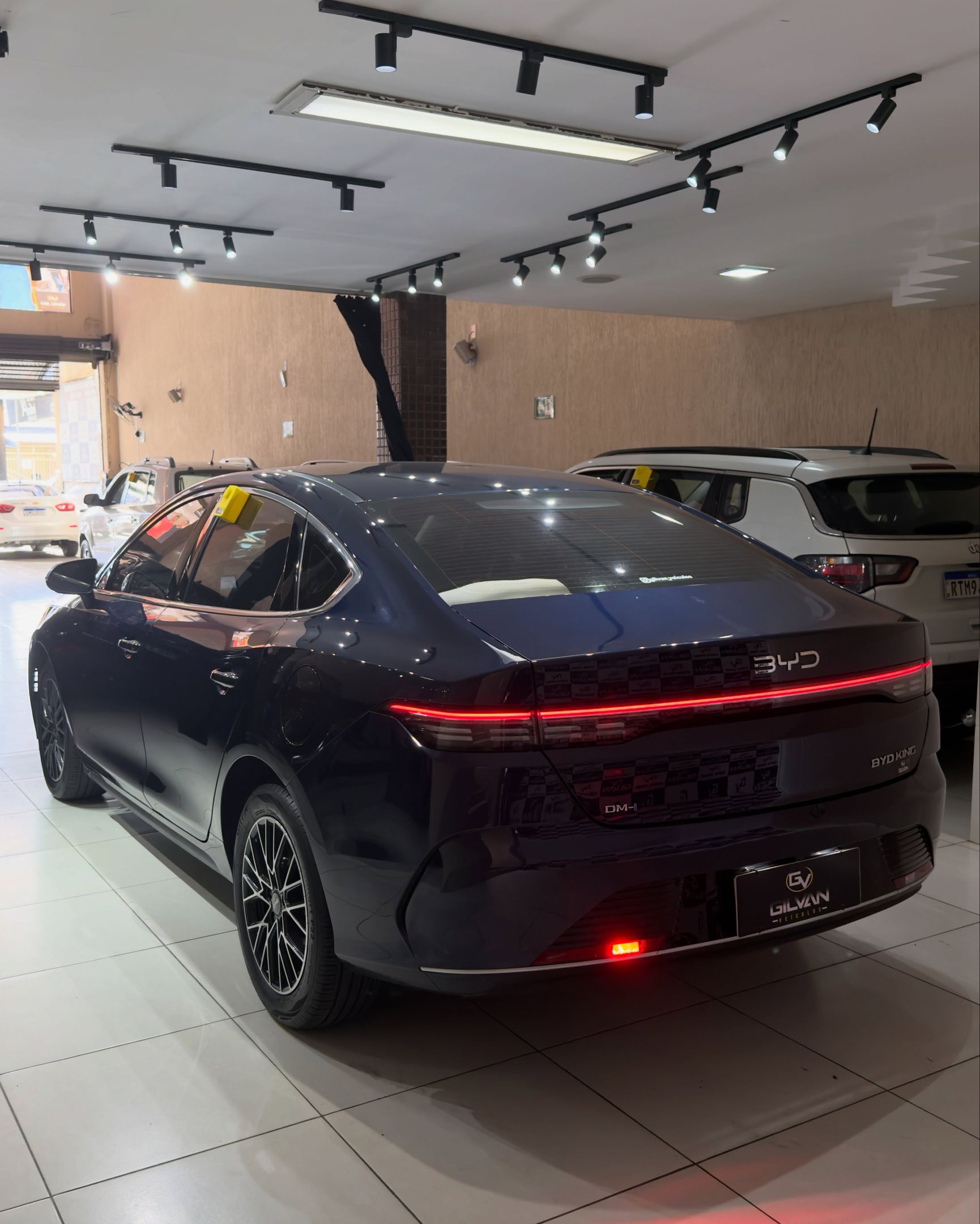 BYD King 7