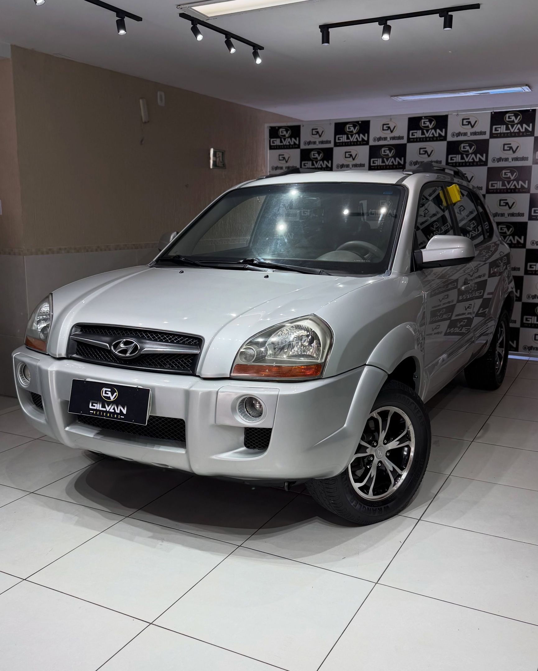 Hyundai Tucson 4