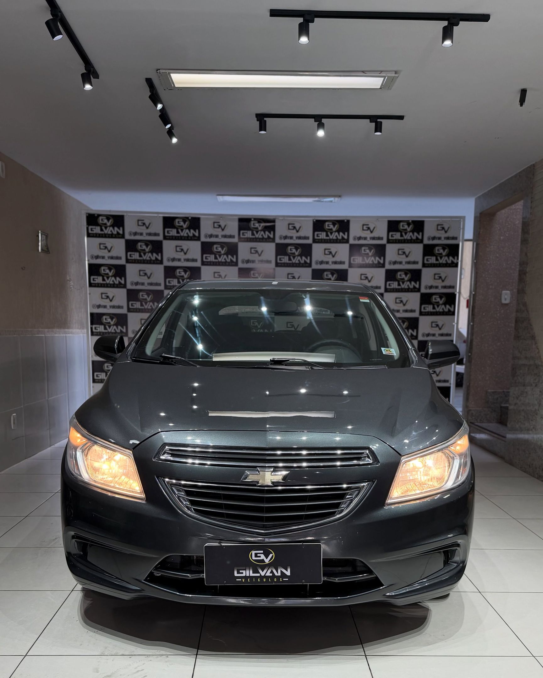 Chevrolet Onix 5