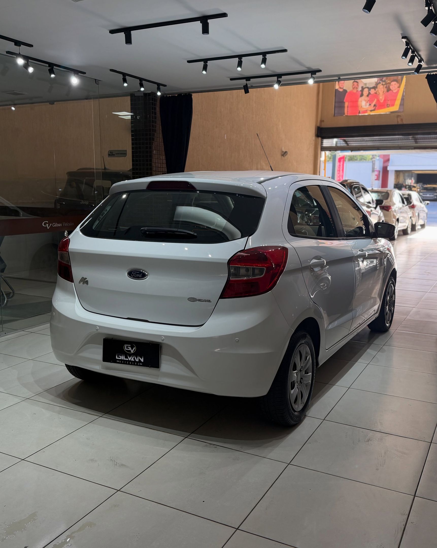 Ford Ka 9