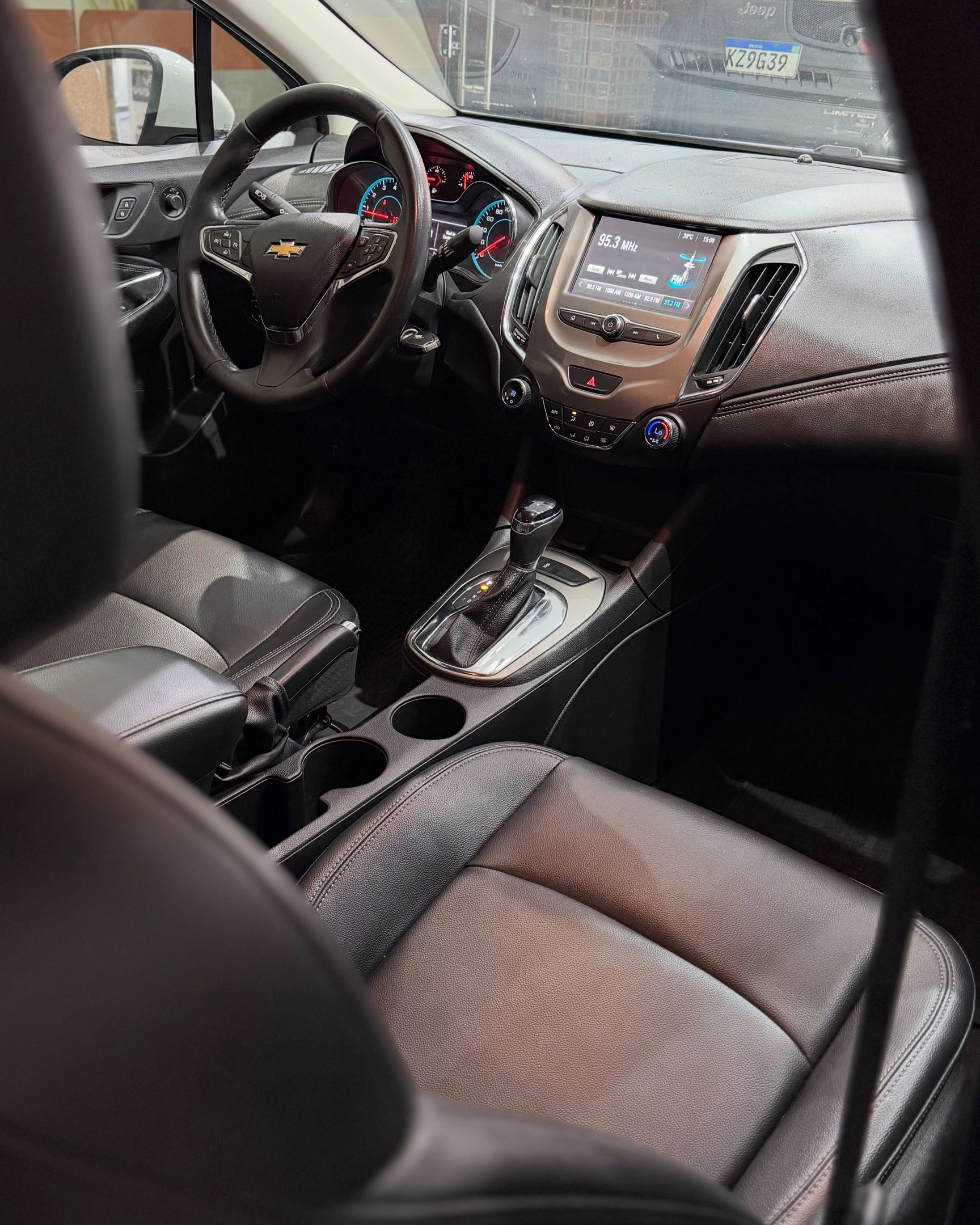 Chevrolet Cruze 8