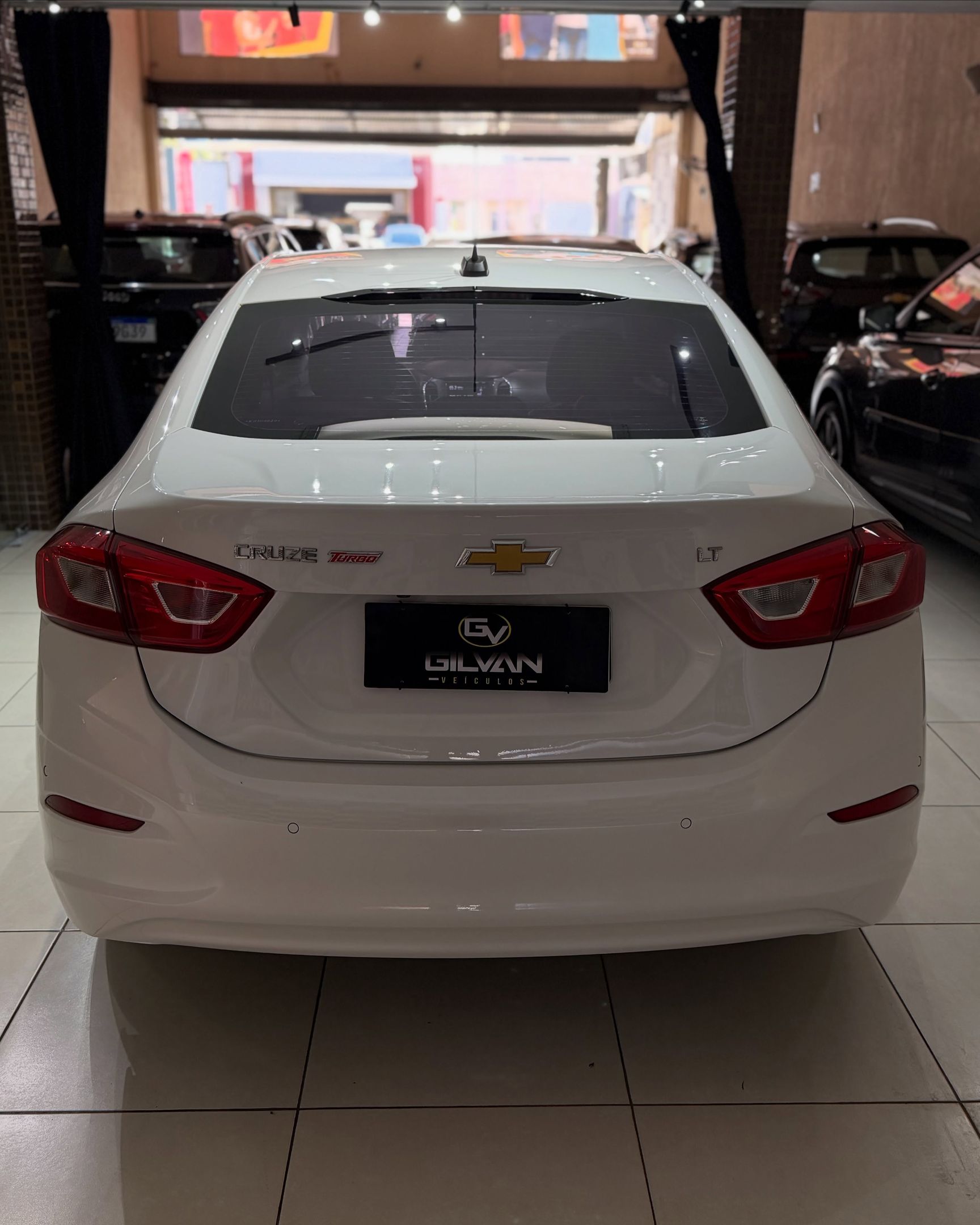 Chevrolet Cruze 11