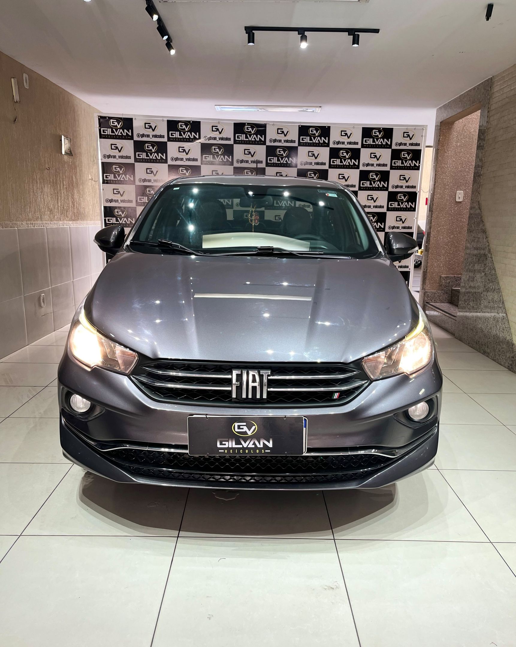 Fiat Cronos 5