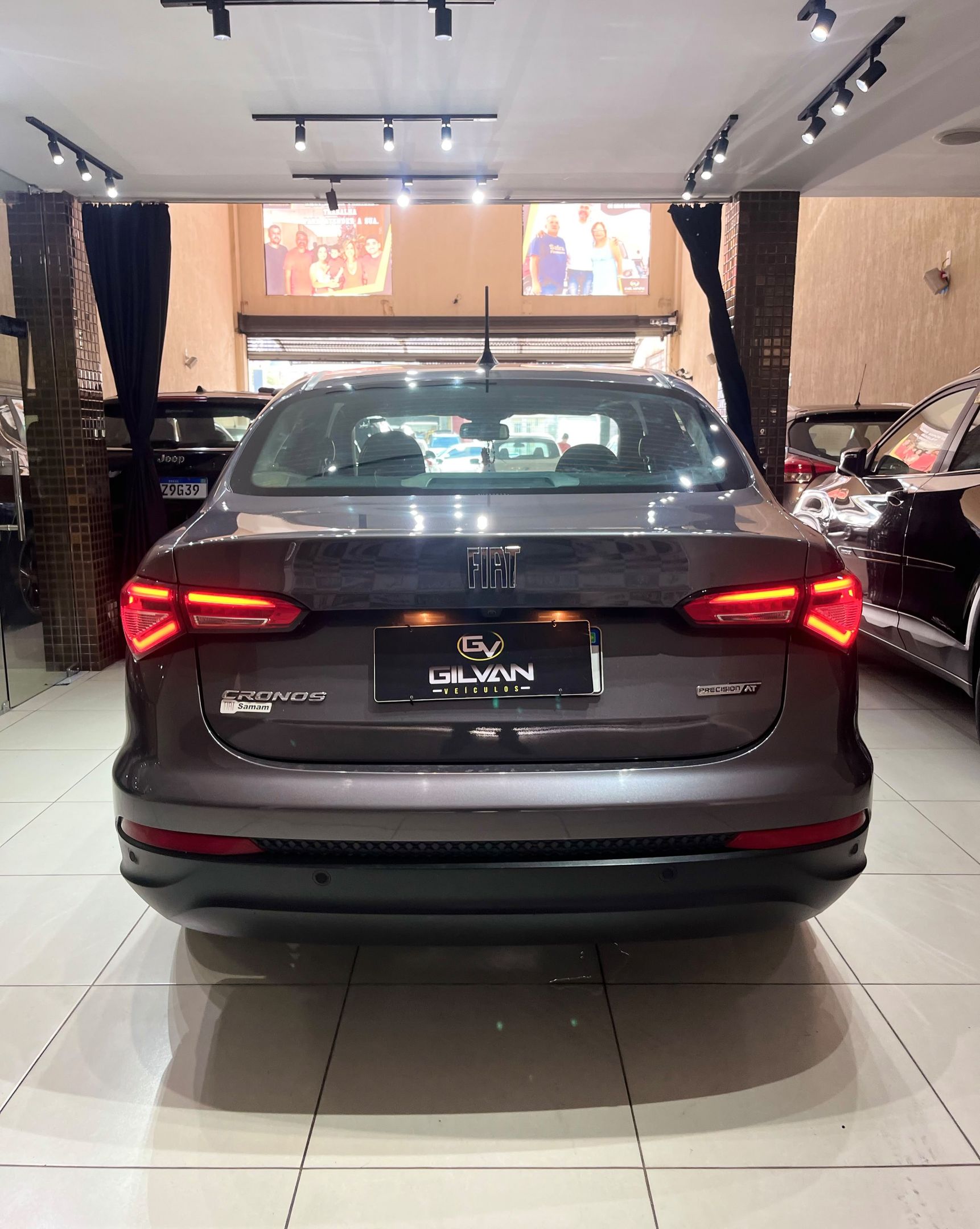 Fiat Cronos 11