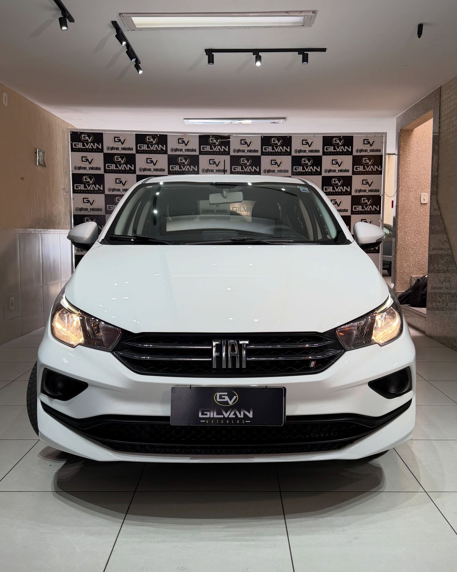 Fiat Cronos 4