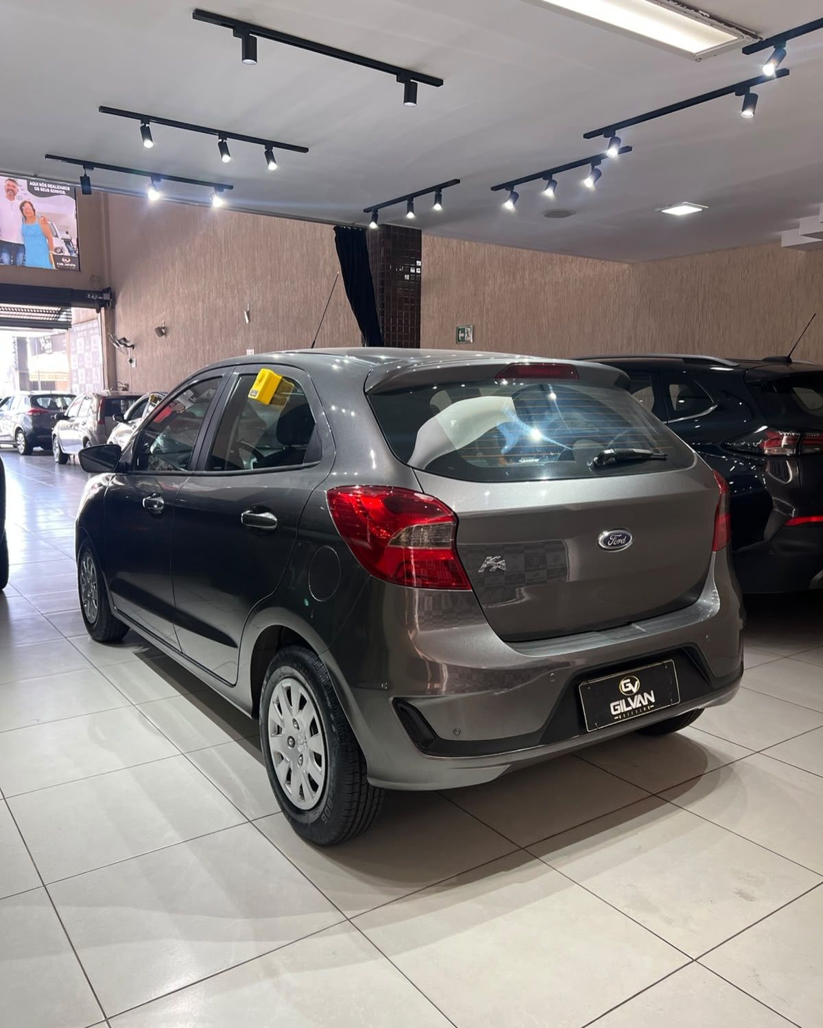 Ford Ka 8