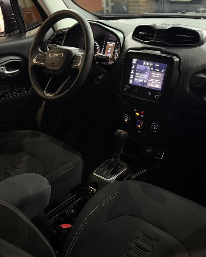 Jeep Renegade 6