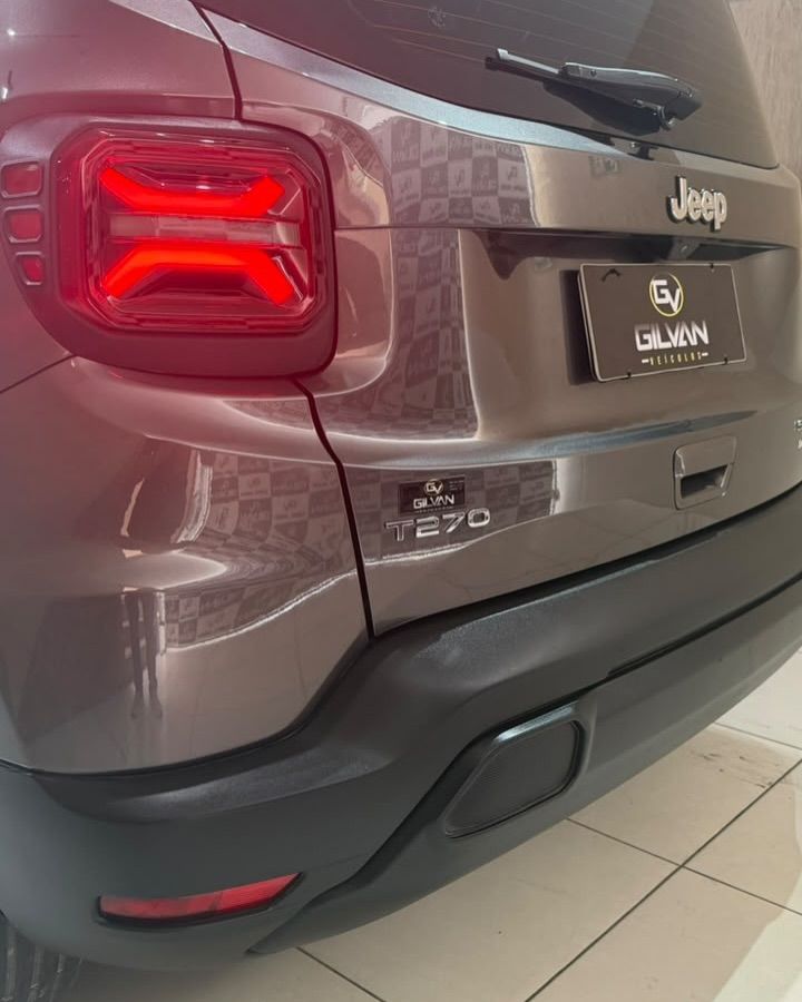 Jeep Renegade 10