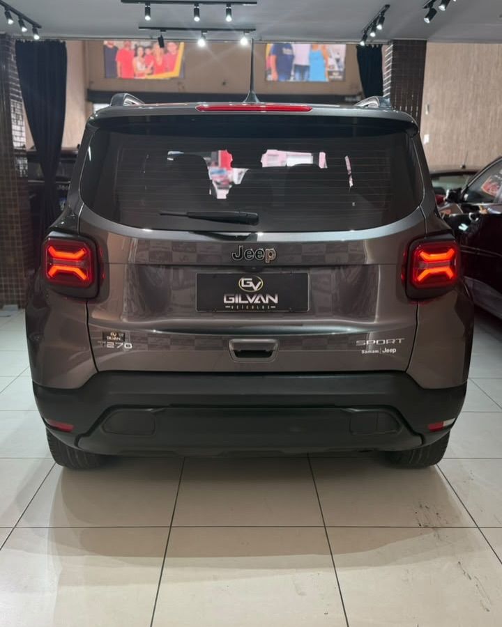 Jeep Renegade 11