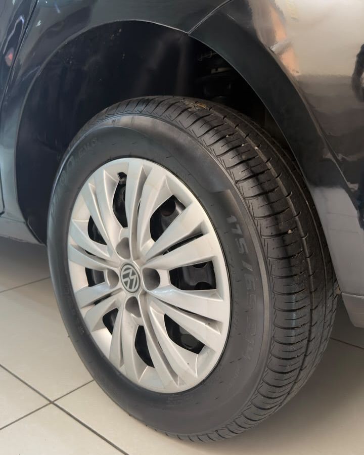 Volkswagen Gol 10