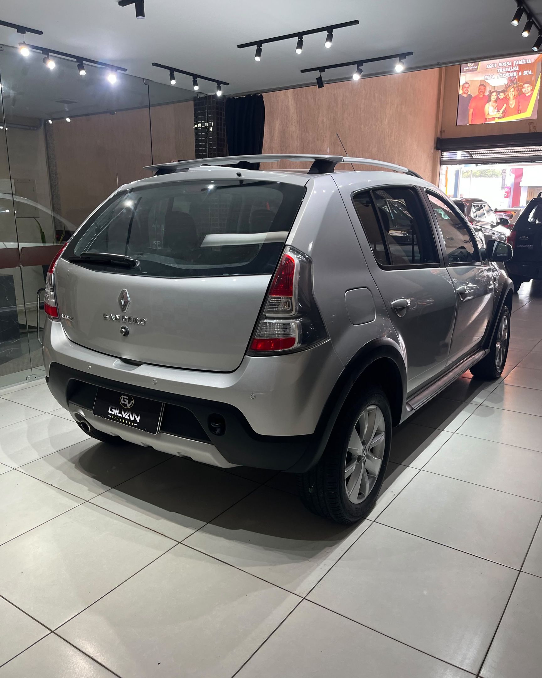 Renault Sandero 8