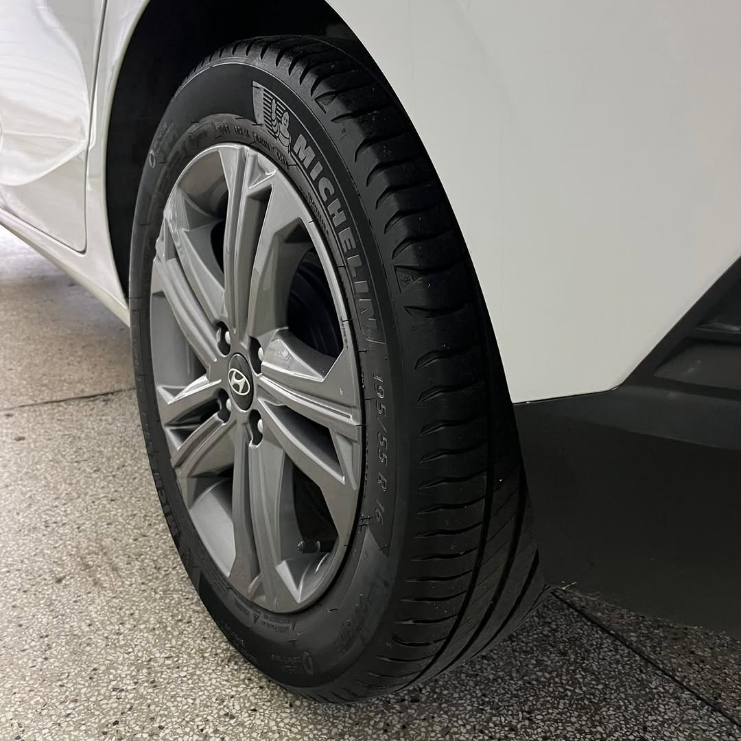 Hyundai HB20 8