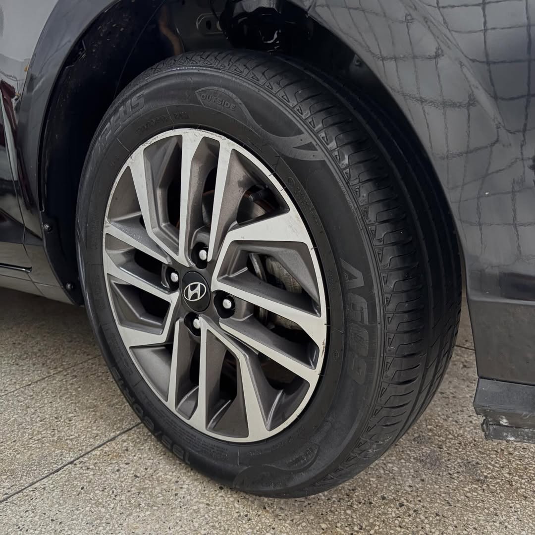 Hyundai HB20 9