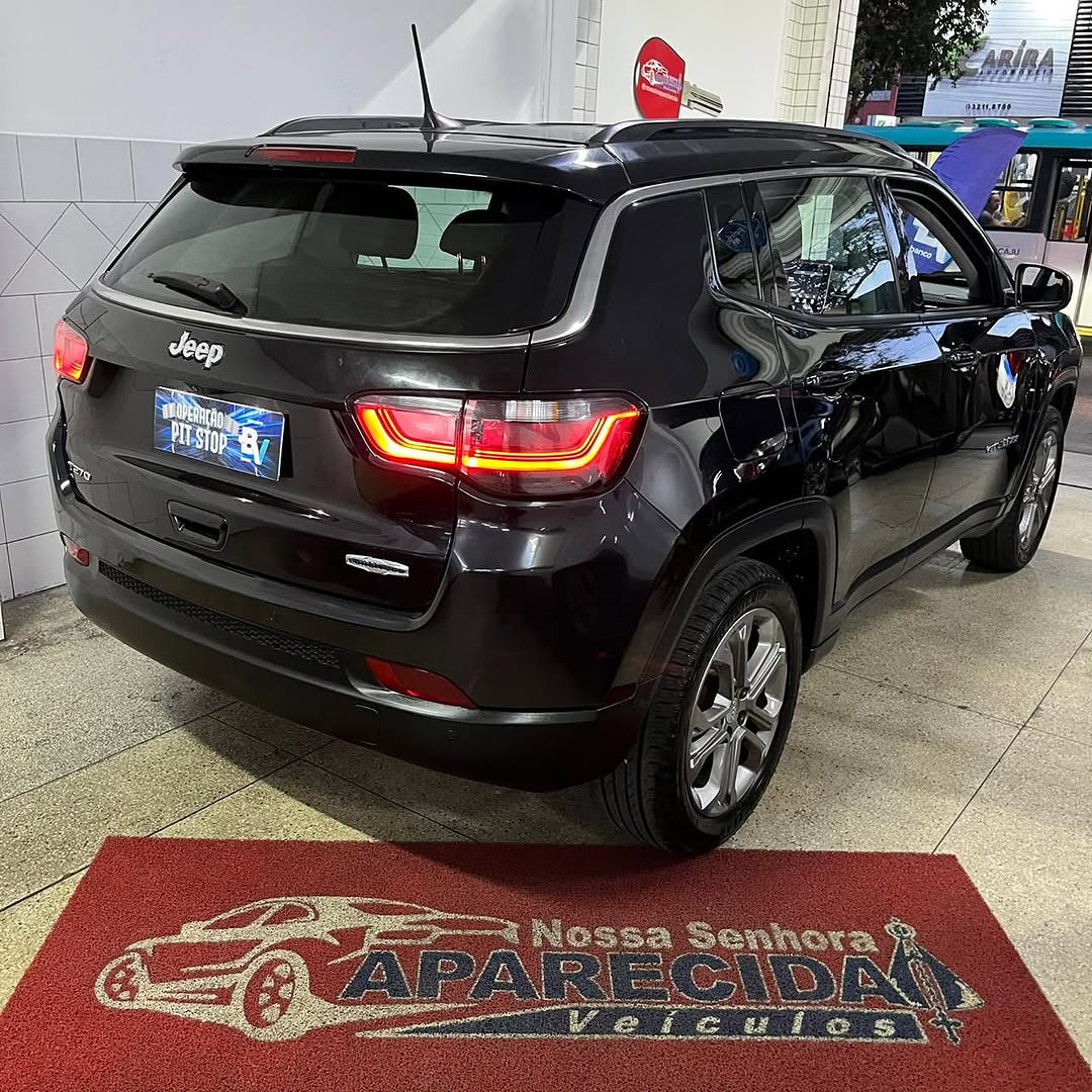 Jeep Compass 11