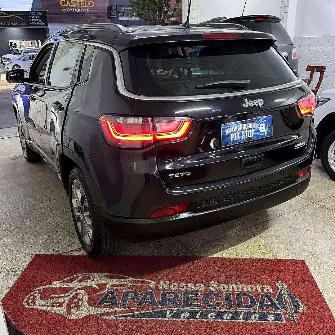 Jeep Compass 12