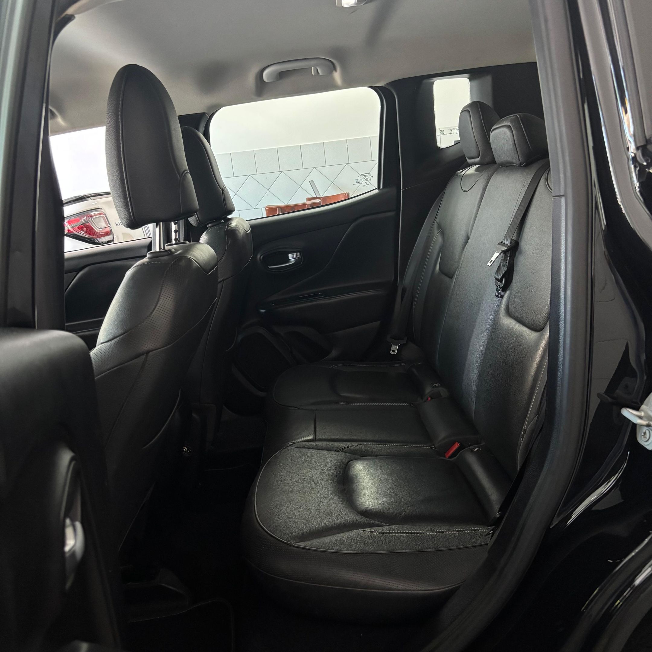 Jeep Renegade 6