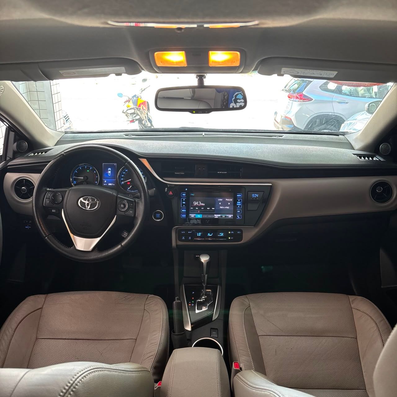 Toyota Corolla 4