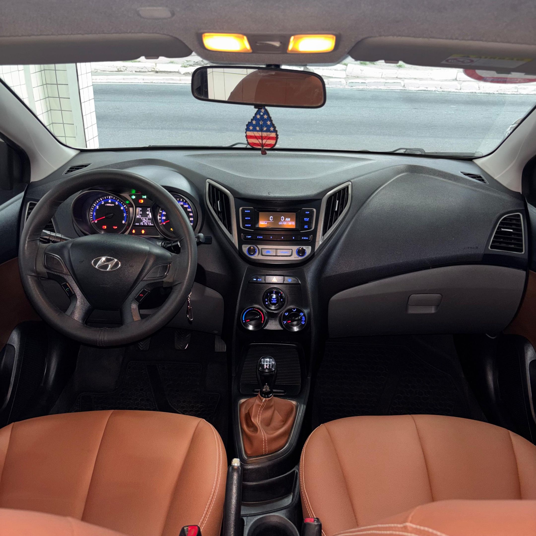 Hyundai HB20S 4