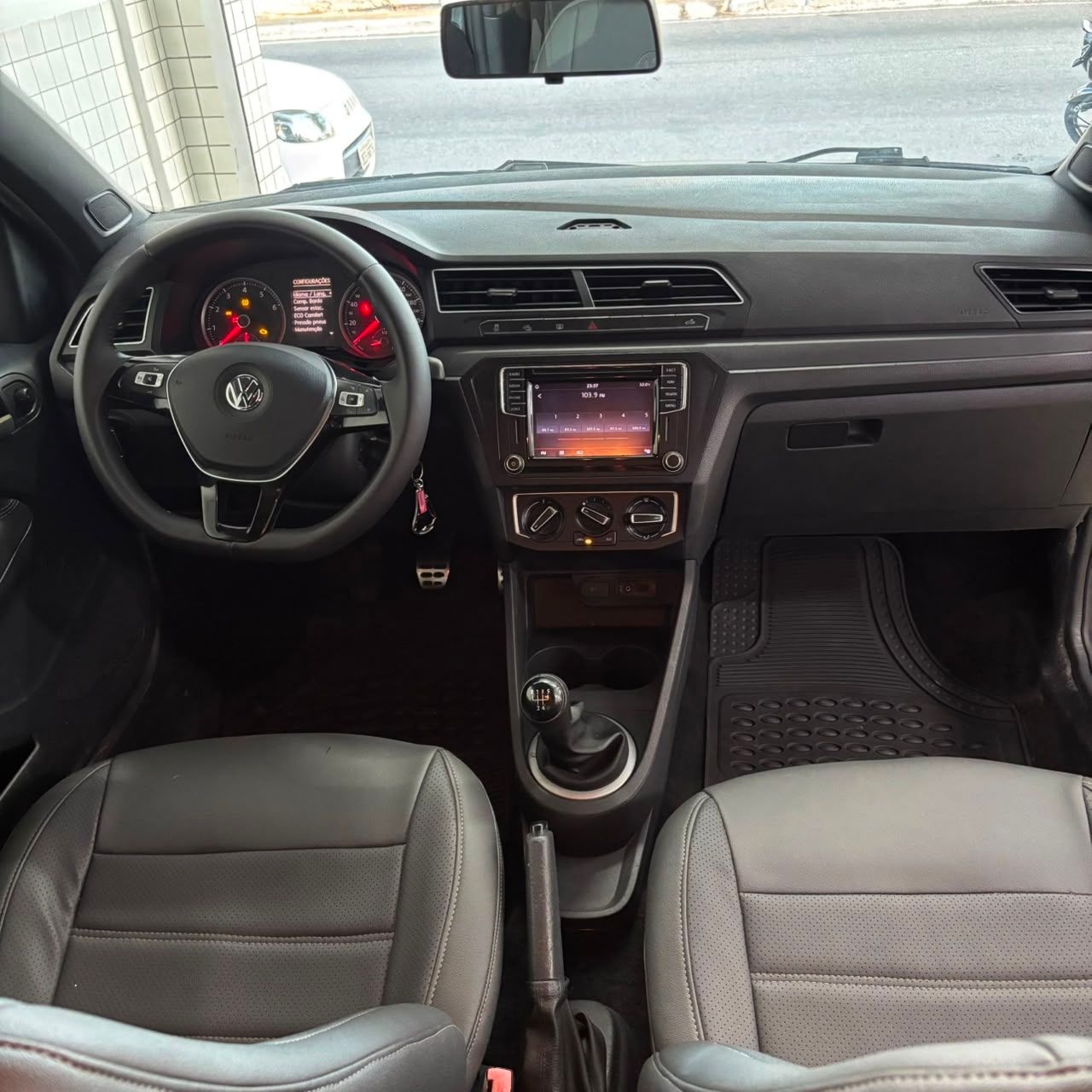Volkswagen Saveiro 3