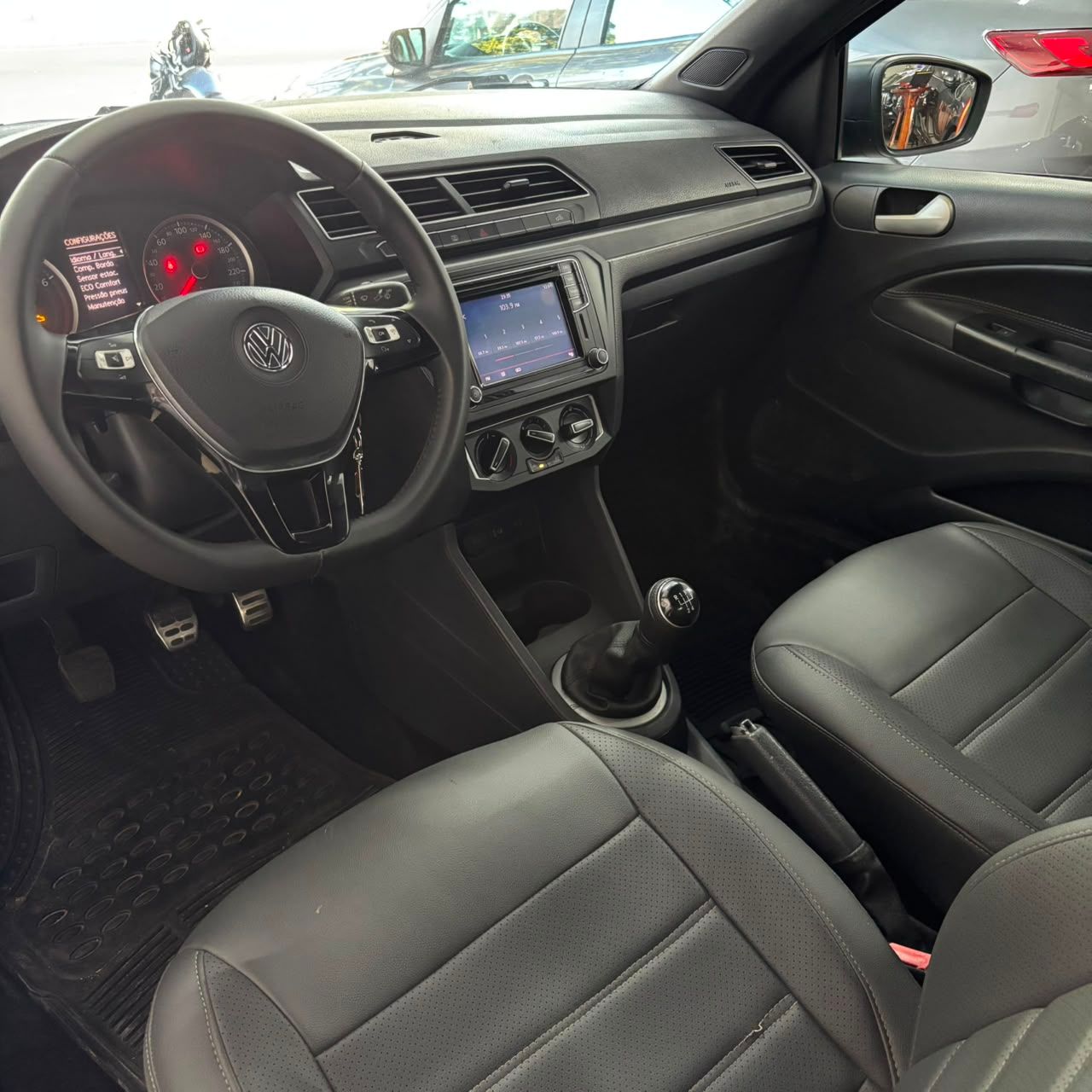 Volkswagen Saveiro 4