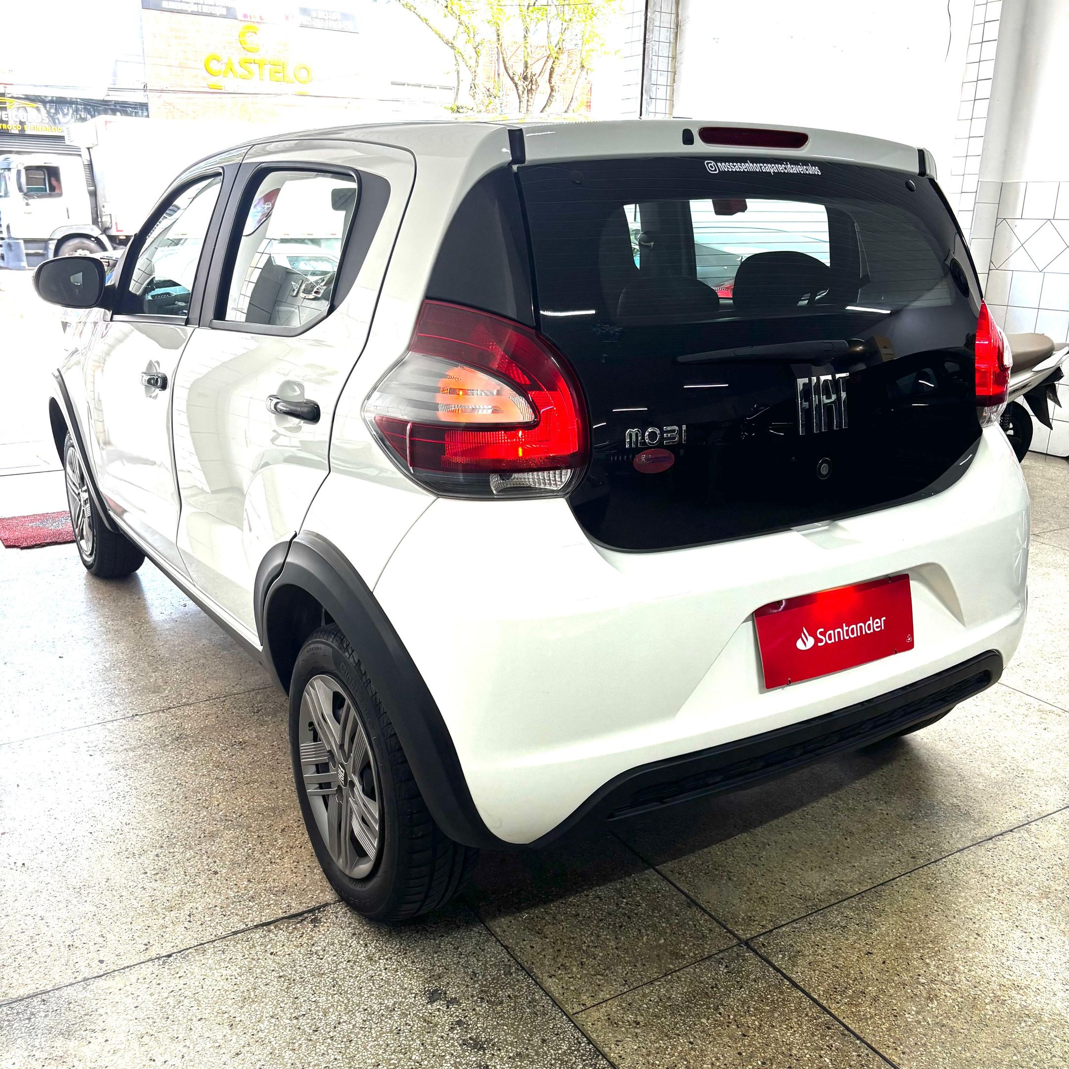 Fiat Mobi 9