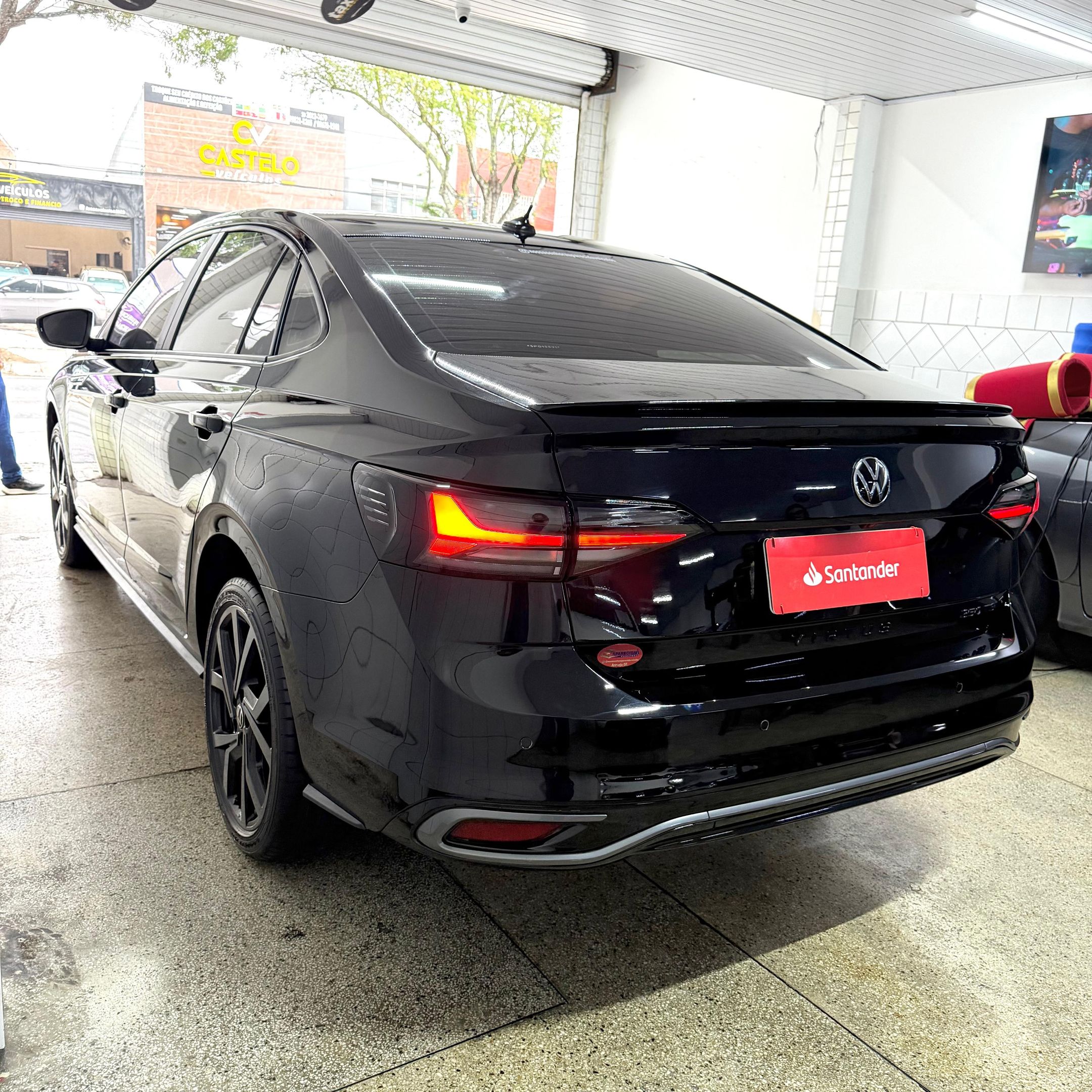 Volkswagen Virtus 10
