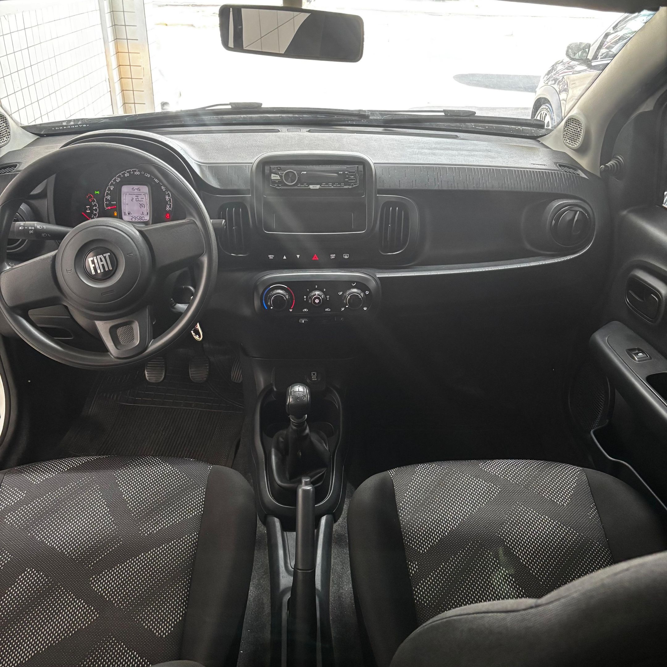 Fiat Mobi 4