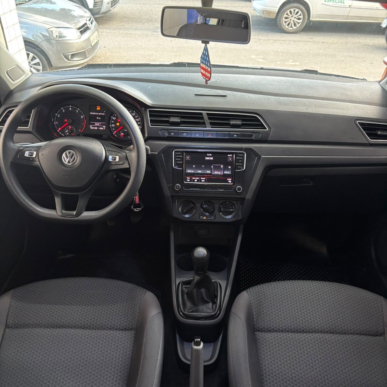 Volkswagen Voyage 3