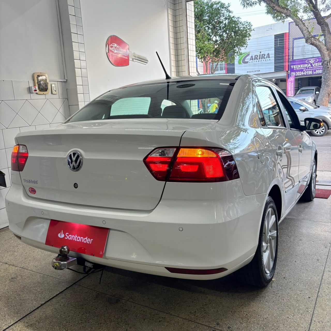 Volkswagen Voyage 10