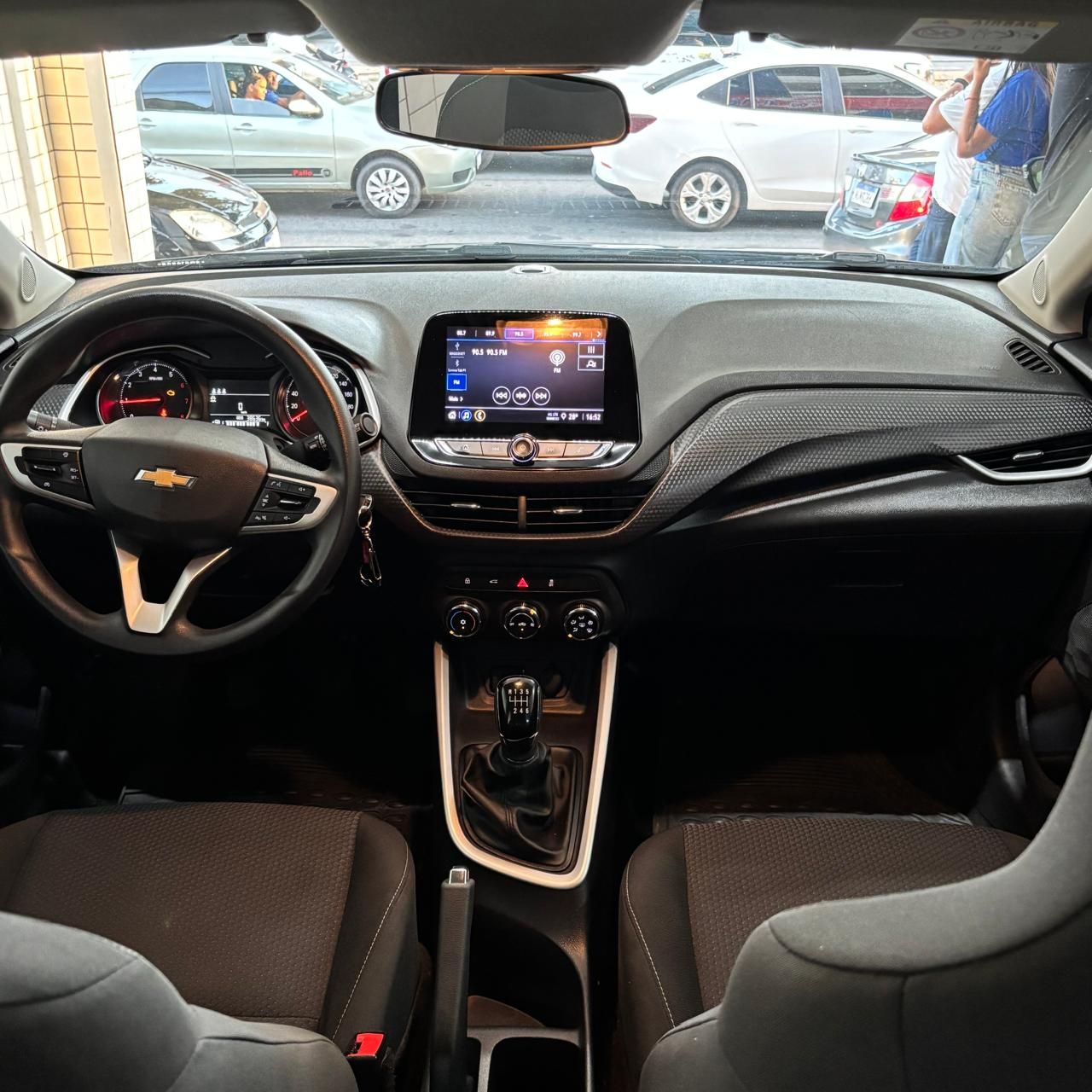 Chevrolet Onix 3