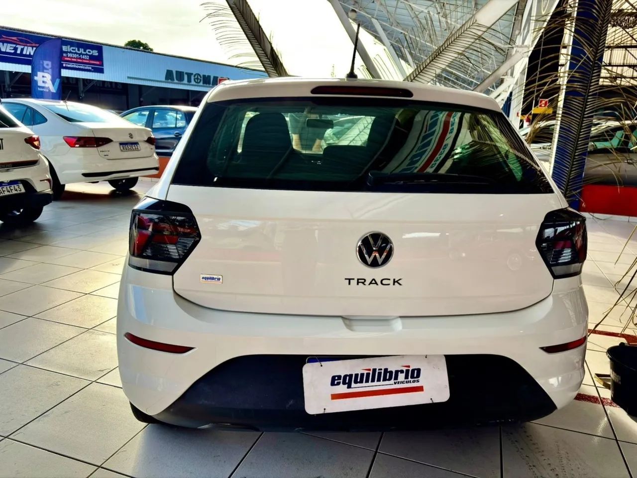 Volkswagen POLO 10
