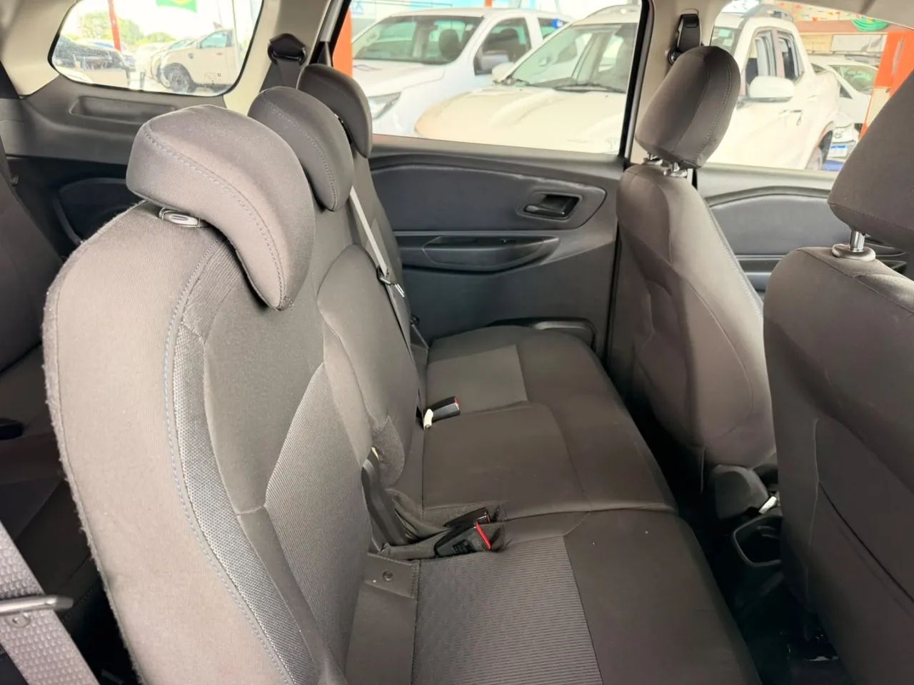 Chevrolet SPIN 9