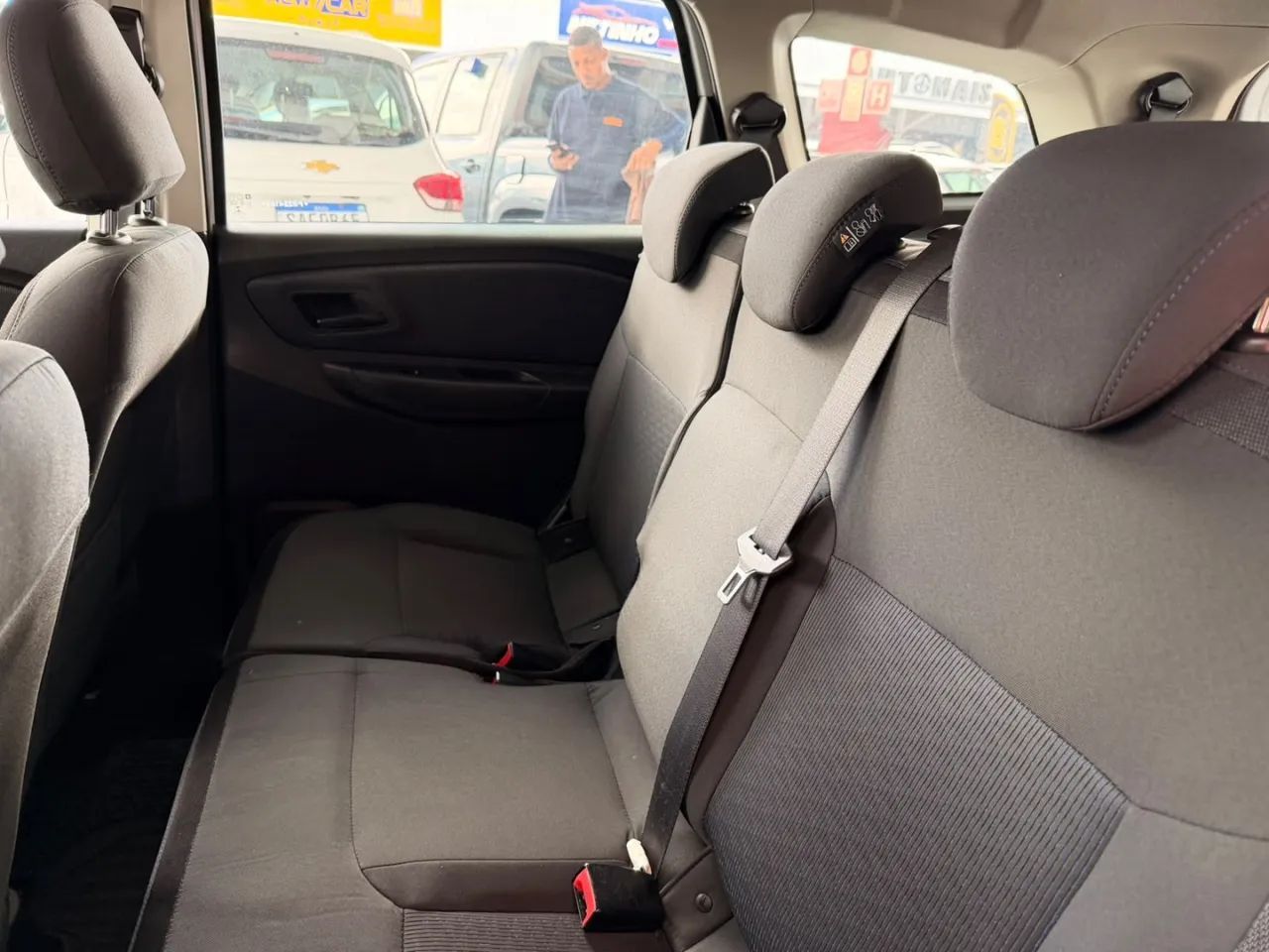 Chevrolet SPIN 18