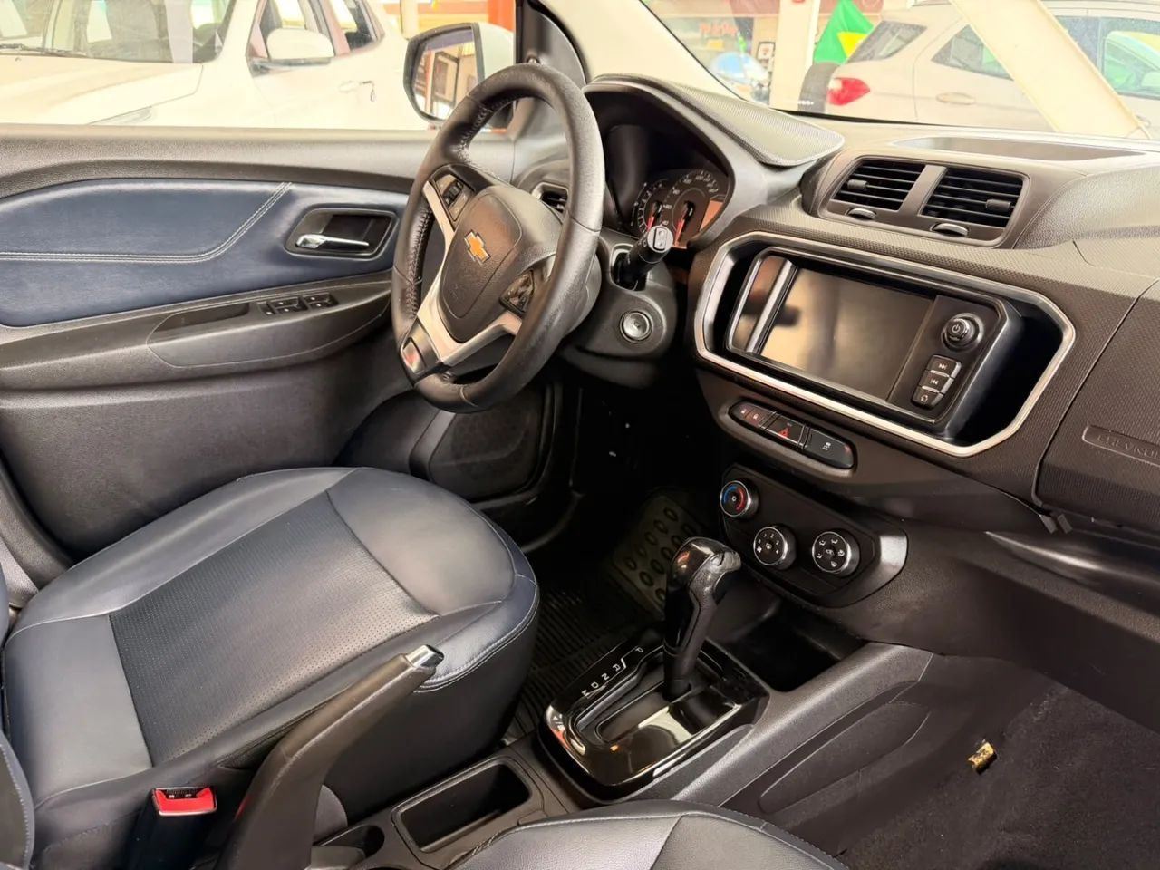 Chevrolet SPIN 14