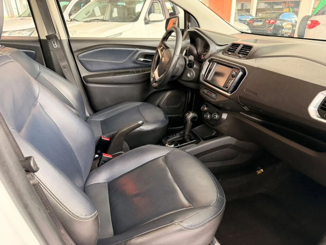 Chevrolet SPIN 8