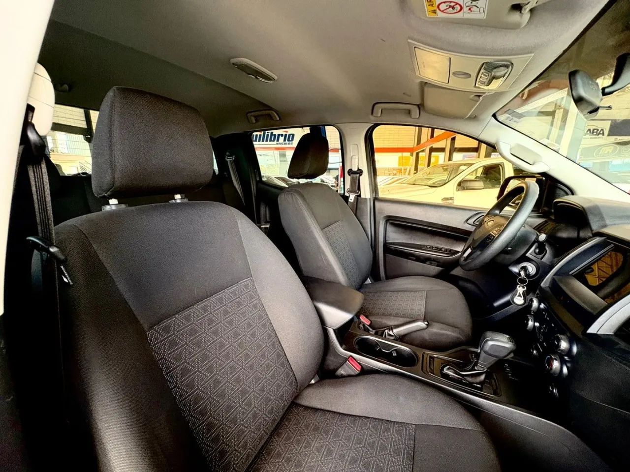 Ford RANGER 6
