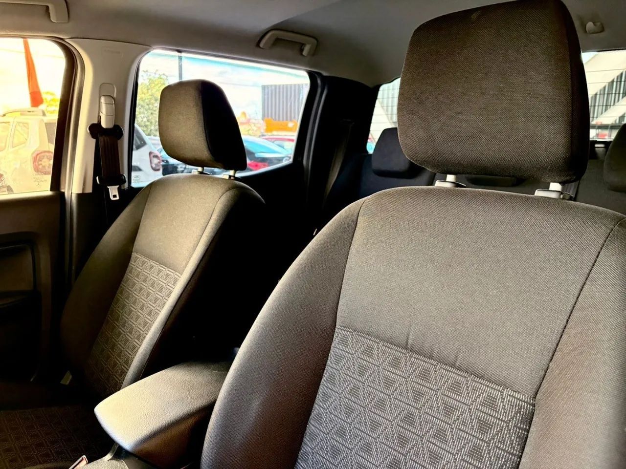Ford RANGER 9