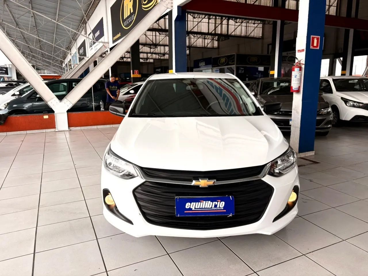 Chevrolet ONIX 3