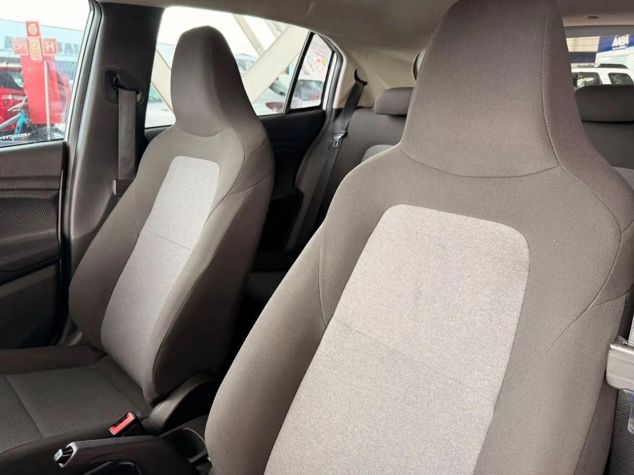 Chevrolet ONIX 13