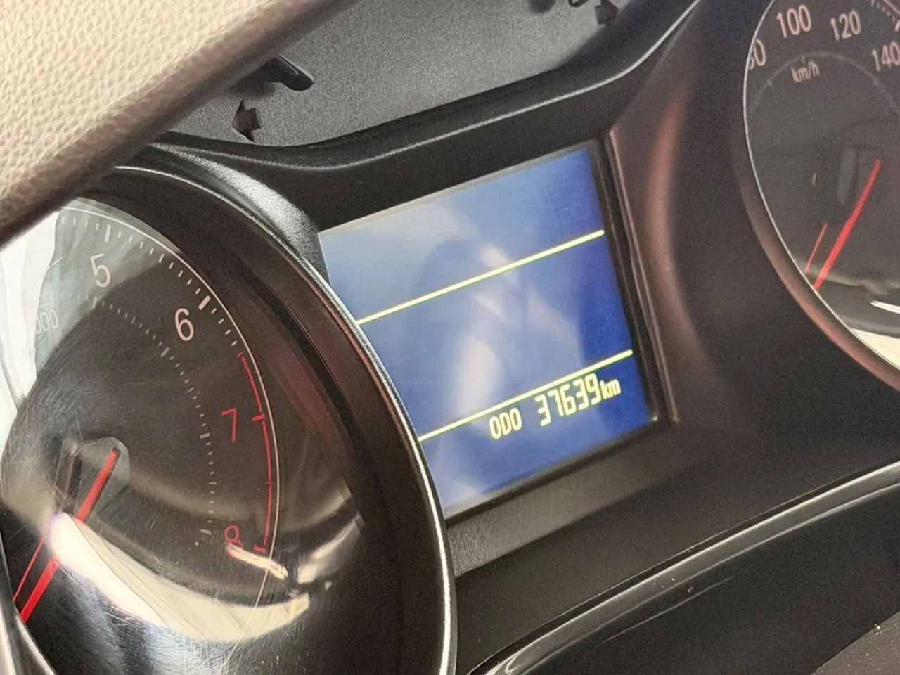 Chevrolet ONIX 16