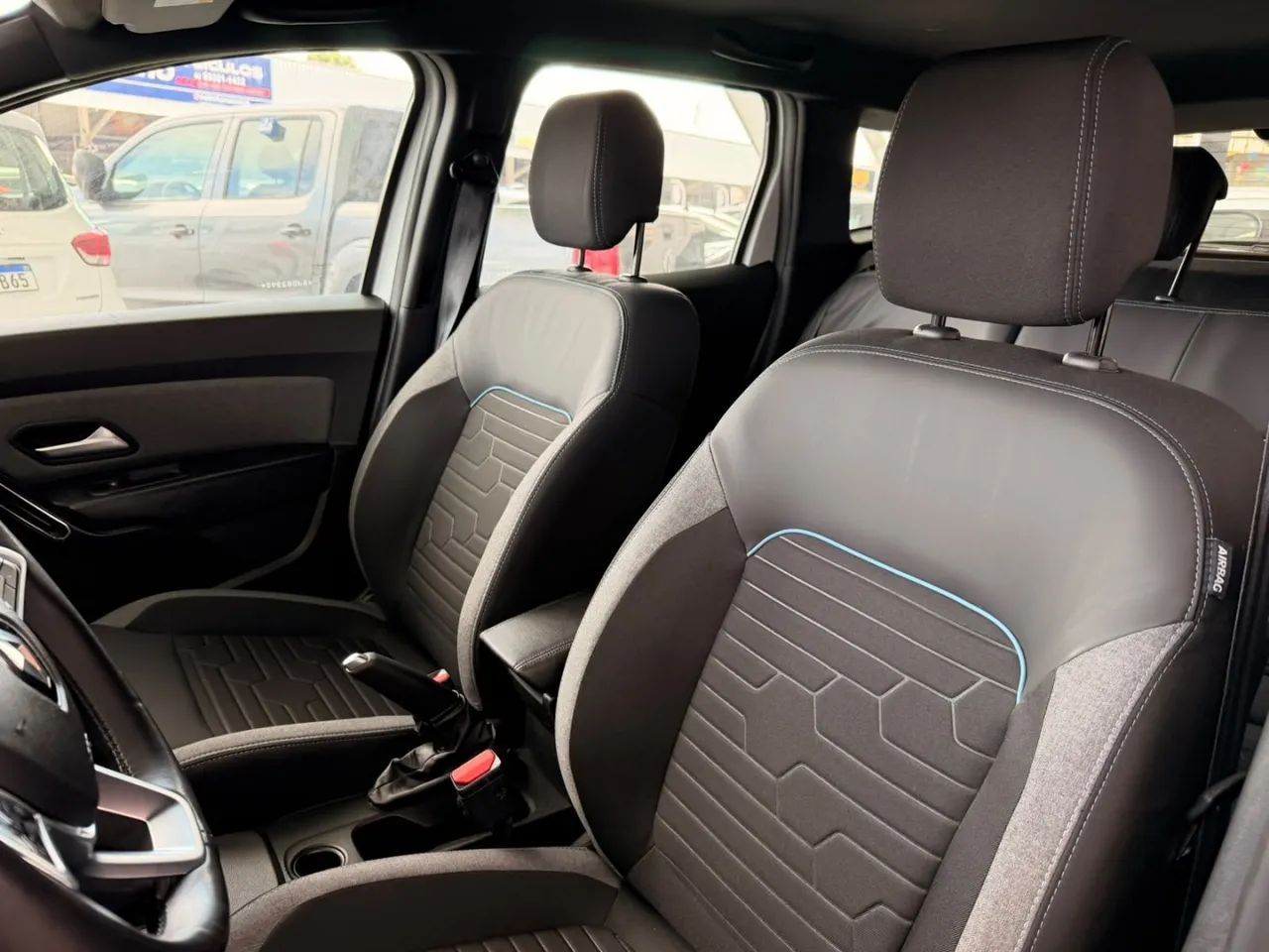 Renault DUSTER 10