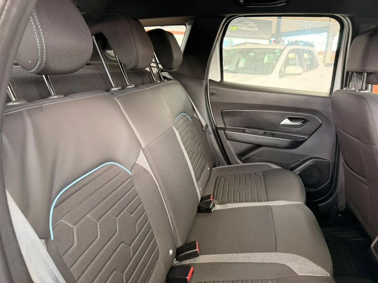 Renault DUSTER 14
