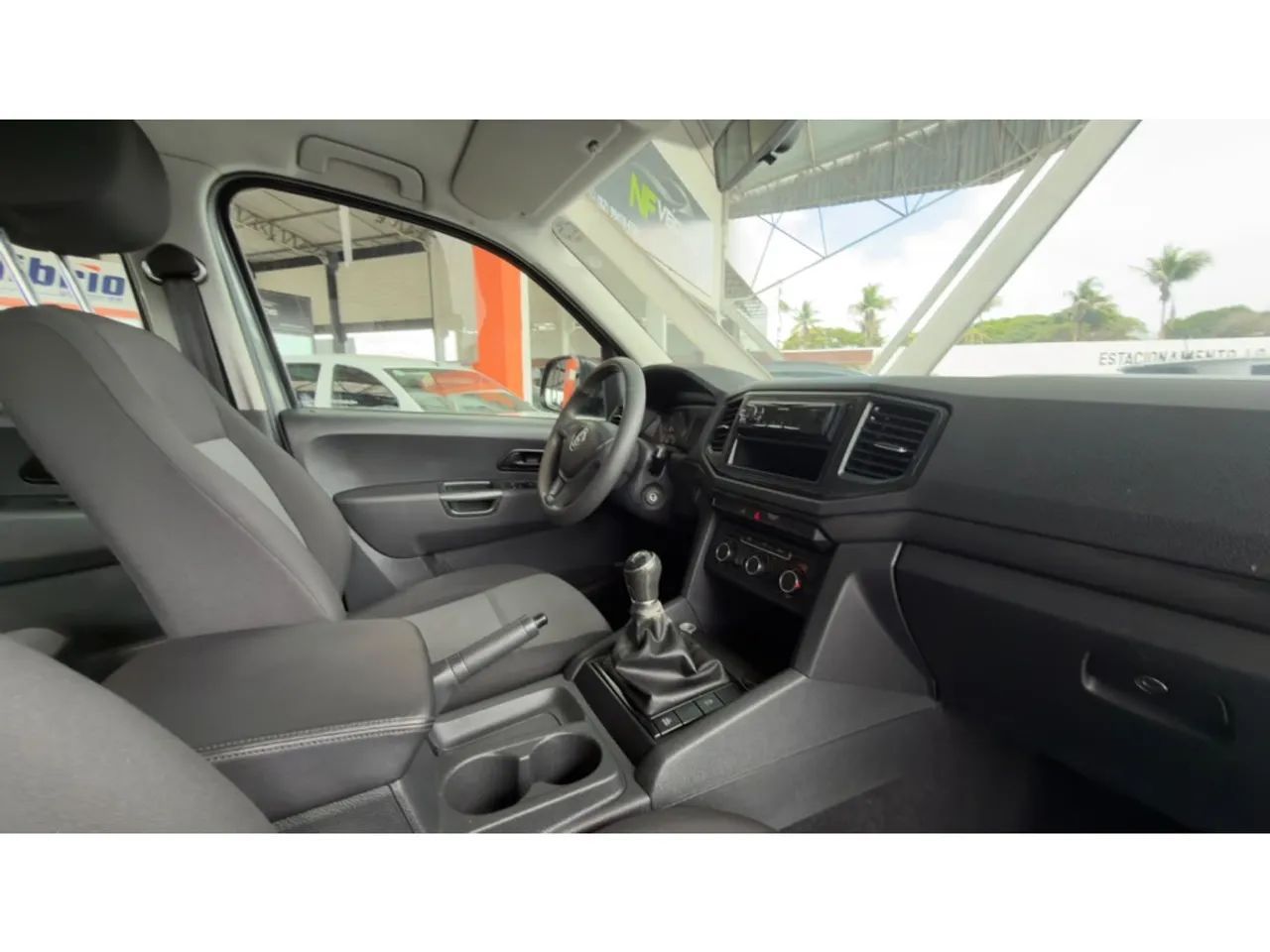 Volkswagen AMAROK 14