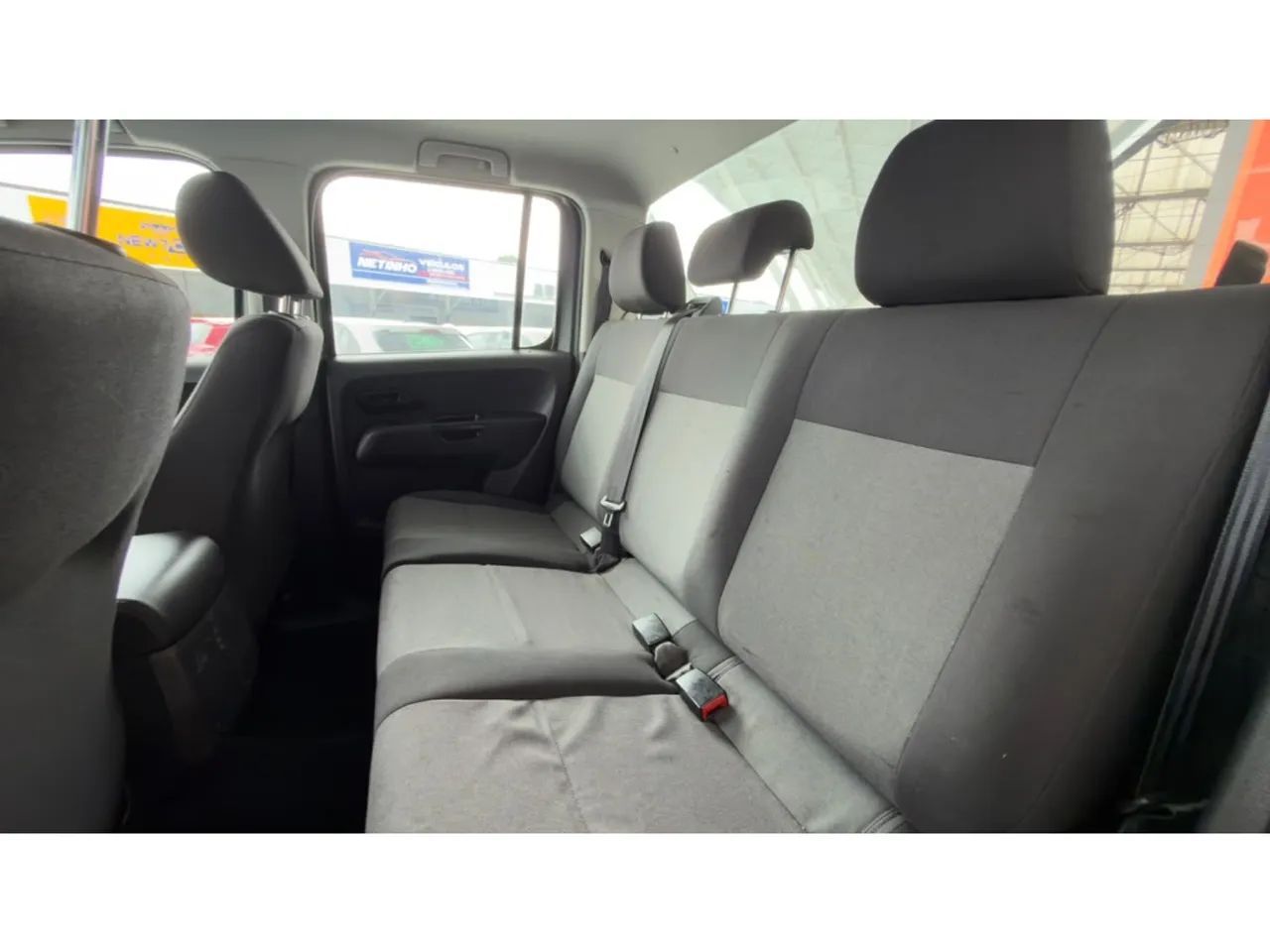 Volkswagen AMAROK 11