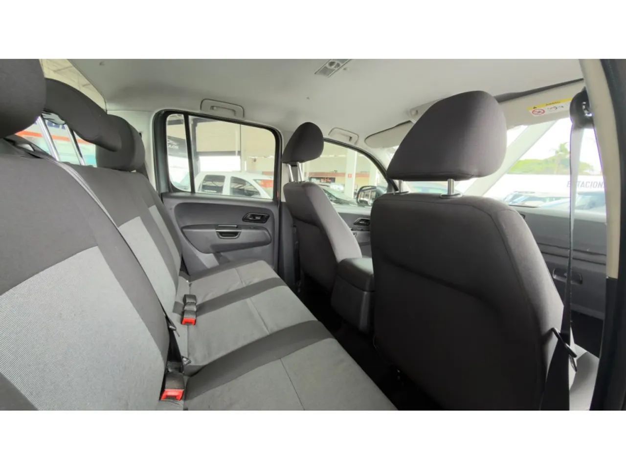 Volkswagen AMAROK 13