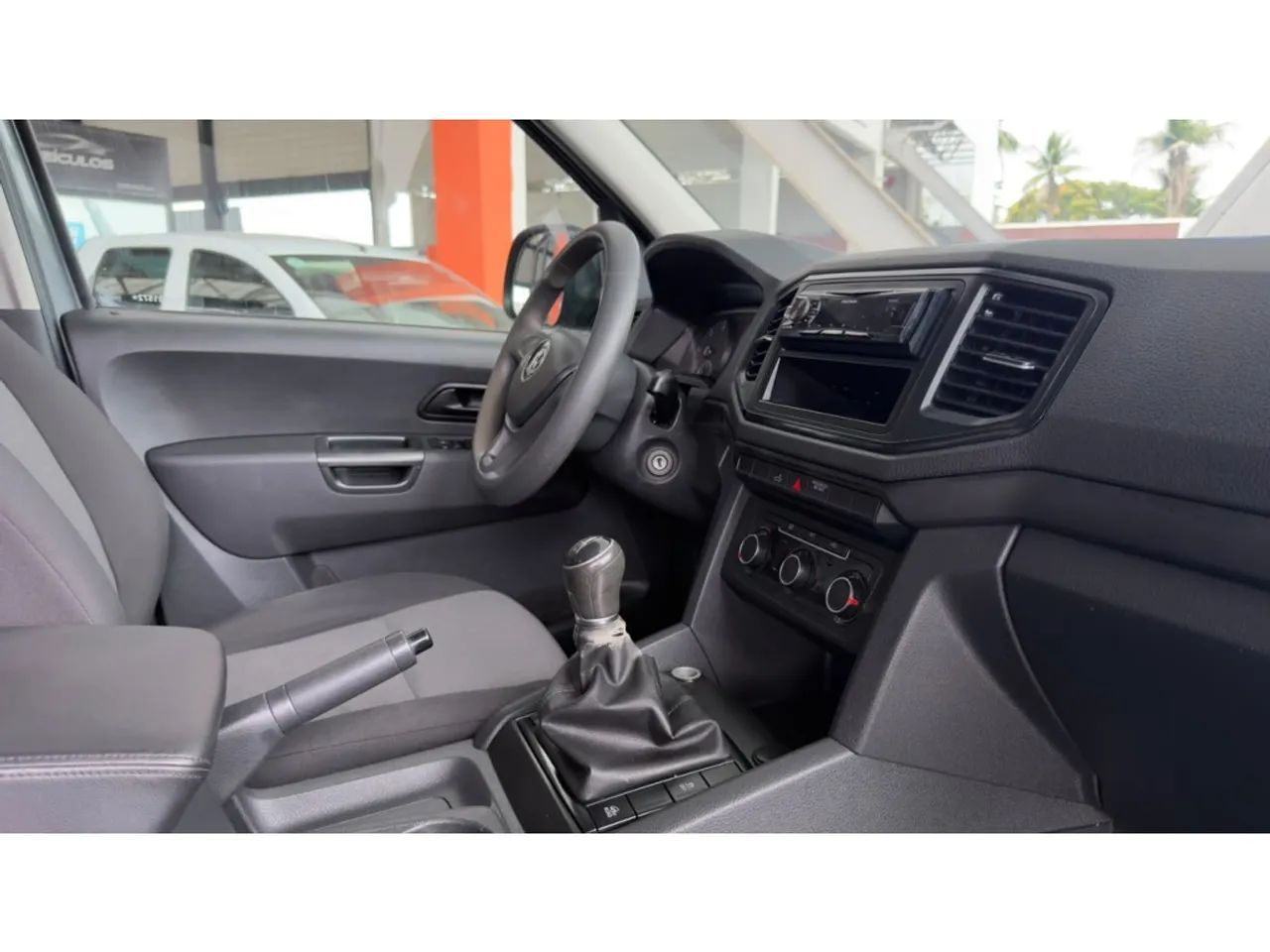 Volkswagen AMAROK 15